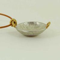 両手フライパン