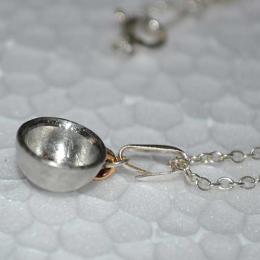 カップネックレス